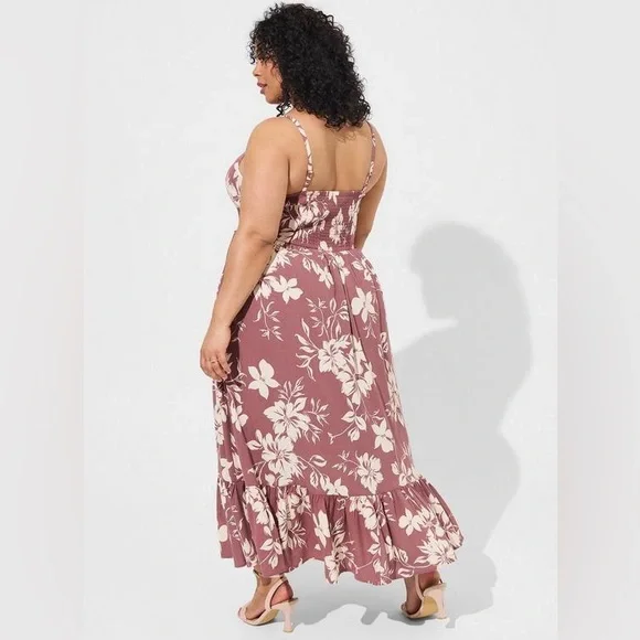 Torrid Gauze Maxi Dress in Emma Floral - Picture 3 of 4